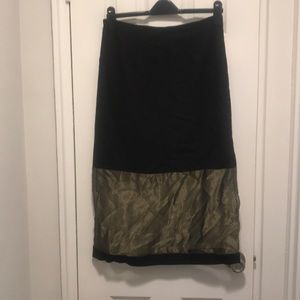 Black midi skirt